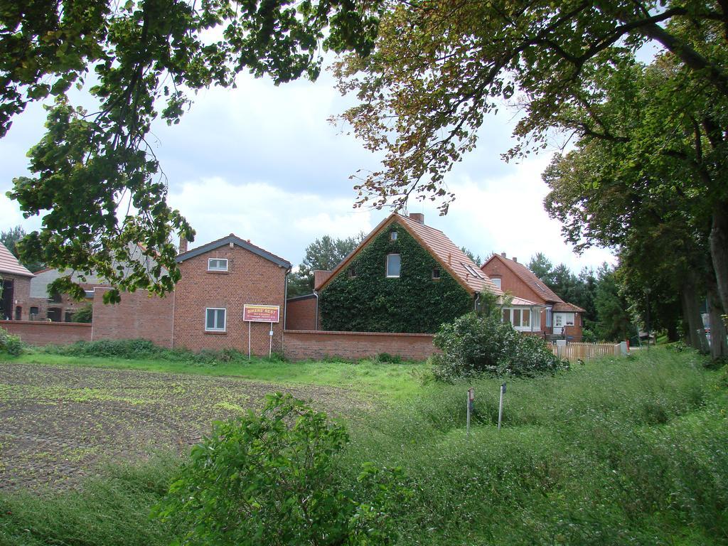 Ferienwohnungen Spiesmacher Strodehne Exterior foto